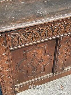 17th century carved oak coffer primitive blanket chest 1600s antique Jacobean