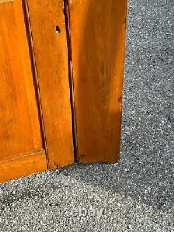 1800s Pennsylvania Primitive Cupboard 1 Door Lift LID Milk Cupboard Bracket Ft