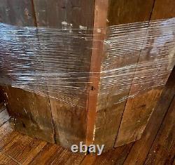 18th Century Philadelphia Fine Walnut Corner Cupboard with Family Provenance