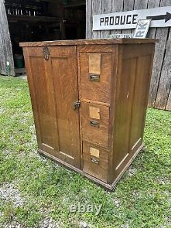 1930s Bonnet Co Cabinet Apothecary Industrial Multi Drawer Quarter Sawn Oak