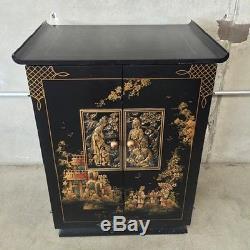 1940's Asian Motif Rolling Laquered Bar Cabinet (RFH6AN)