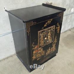 1940's Asian Motif Rolling Laquered Bar Cabinet (RFH6AN)