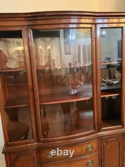 1940s Mahogany Bow Front China Cabinet Hutch Federal Hepplewhite Style Vintage