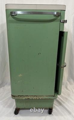 1940s Royal Metal Manufacturing Cabinet Nightstand Norman Bel Geddes Kem Weber