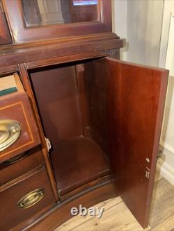 1950s Bassett Furniture Monticello Mahogany Serpentine Bow Front Hutch Cabinet