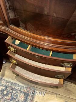 1950s Bassett Furniture Monticello Mahogany Serpentine Bow Front Hutch Cabinet