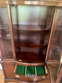 1950s Bassett Furniture Old Shirley Mahogany Serpentine Bow Front Hutch Cabinet