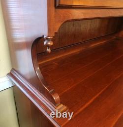1971 Solid Cherry China Cabinet with Lenox Mount Vernon Provenance Excellent