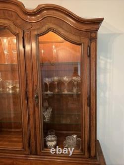 1971 Thomasville French Provincial Two Piece Lighted China Cabinet