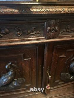 19th-century French Renaissance Revival Hunting Style buffet/china cabinet