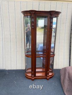 64524 Mahogany PULASKI Furniture Bow Glass Curio Cabinet