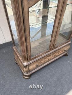 66922 HOWARD MILLER Decorator EMERSON Curio China Cabinet 66922 HOWARD MILLER Decorator EMERSON Curio China Cabinet