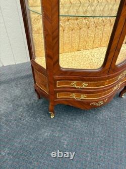 67357 Exquisite Louis XV Style Curio Cabinet with Glass Shelves