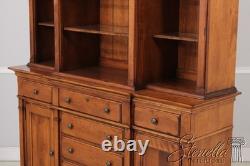 73481 NICHOLS & STONE Williamsburg Maple Bookcase Display Cabinet