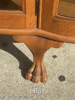 ANTIQUE AMERICAN TIGER OAK BOW FRONT CURIO. CARVED LION LEGS. L@@k