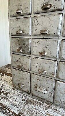 ANTIQUE FOLK ART 1800's 24 DRAWER APOTHECARY ORIGINAL GREY PAINT SQUARE NAILS