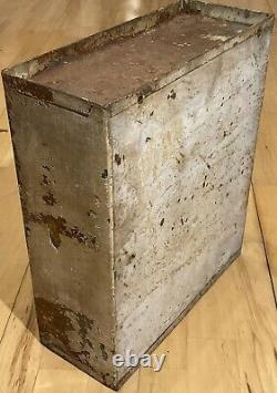 ANTIQUE INDUSTRIAL STEEL METAL MEDICINE CABINET with MIRROR Apothecary Steampunk