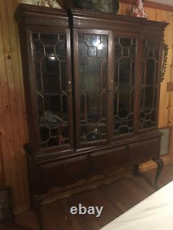 ANTIQUE Stately Homes Chippendale style Carved Mahogany China Cabinet
