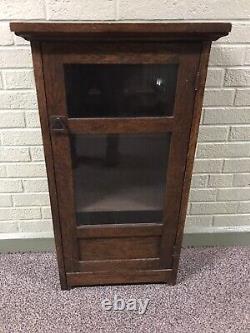 ANTIQUE VTG MISSION CRAFTSMAN GLASS DOOR CABINET With2 SHELFS 35 3/4 X 19 7/8 X 9