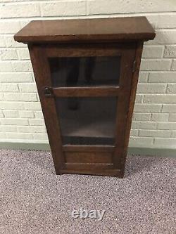 ANTIQUE VTG MISSION CRAFTSMAN GLASS DOOR CABINET With2 SHELFS 35 3/4 X 19 7/8 X 9