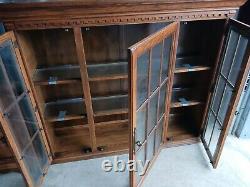 American Drew 2 pc. Breakfront China Cabinet Curio Pick up only