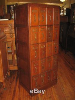 Antique 20 Drawer Excella Pattern Cabinet Oak Store Fixture File Crafts Sewing