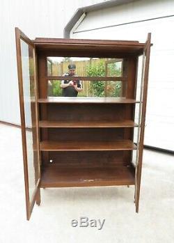 Antique ARTS & CRAFTS MISSION OAK GLASS DISPLAY CASE CURIO CABINET Bookshelf