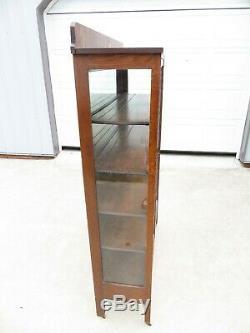 Antique ARTS & CRAFTS MISSION OAK GLASS DISPLAY CASE CURIO CABINET Bookshelf