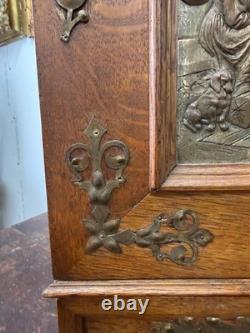 Antique Art Nouveau tiger oak quarter sawn wall cabinet 1890 bronze plaque nice