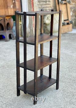 Antique Arts & Crafts Quartersawn Oak Etagere Bookshelf