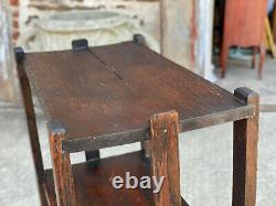 Antique Arts & Crafts Quartersawn Oak Etagere Bookshelf