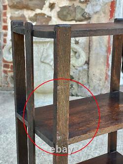 Antique Arts & Crafts Quartersawn Oak Etagere Bookshelf