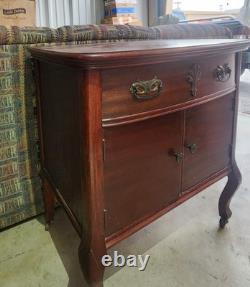 Antique Brown Carved Wood 2-Door Raised Panel Cabinet 1 Drawer 40x35x45