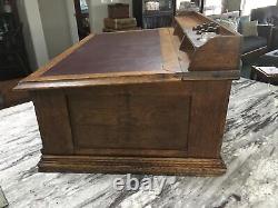 Antique CLARK'S ONT Oak Spool Cabinet, 4 Drawers, Slant top desk. EXC COND