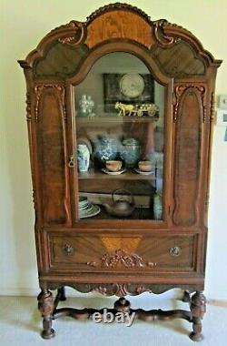 Antique China Cabinet, Buffet Hutch /display (fa-3)