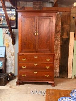 Antique Chippendale Cherry Linen press period cupboard cabinet 1790 restored