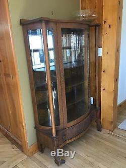 Antique Curved Glass Tiger Oak China Display Cabinet