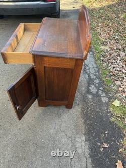 Antique Eastlake Victorian Walnut Washstand/Commode Cabinet Late 1890s