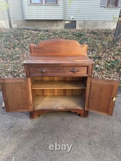 Antique Eastlake Victorian Walnut Washstand/Commode Cabinet Late 1890s