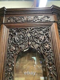 Antique French Black Forest Style Heavily Carved Oak Display Gun Cabinet 96.5