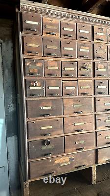 Antique General Store Apothecary Cabinet, J D Warren, circa 1910, Oak, 92 drawer