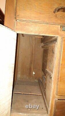 Antique -Hoosier/Baker Cabinet Early 1900s Oak, Great History! Original