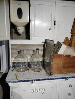 Antique Hoosier Cabinet With Flour Sifter ALL ORIGINAL