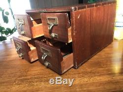 Antique LIBRARY BUREAU SOLE MAKERS WOODEN 4 DRAWER CARD CATALOG FILING INDEX
