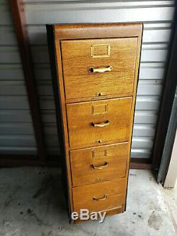 Antique Library Bureau Sole Maker 4 Drawer Quarter Sawn Tiger Oak File Cabinet