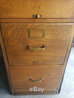 Antique Library Bureau Sole Maker 4 Drawer Quarter Sawn Tiger Oak File Cabinet