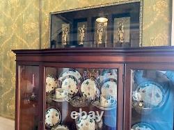 Antique Mahogany Bassett Furniture Serpentine Front China Cabinet, Great Cond