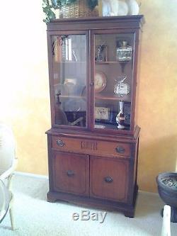Antique Mahogany Bookcase/China Cabinet Excellent Condition