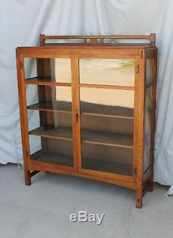 Antique Mission Oak China Curio Cabinet Limbert original finish