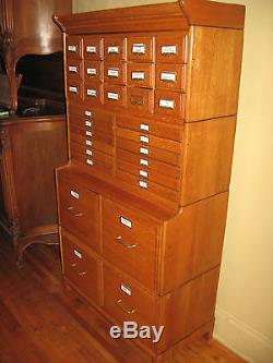 Antique Oak Flat File, Card Catalog, File Cabinet Chest 31 Drawers Artist Crafts